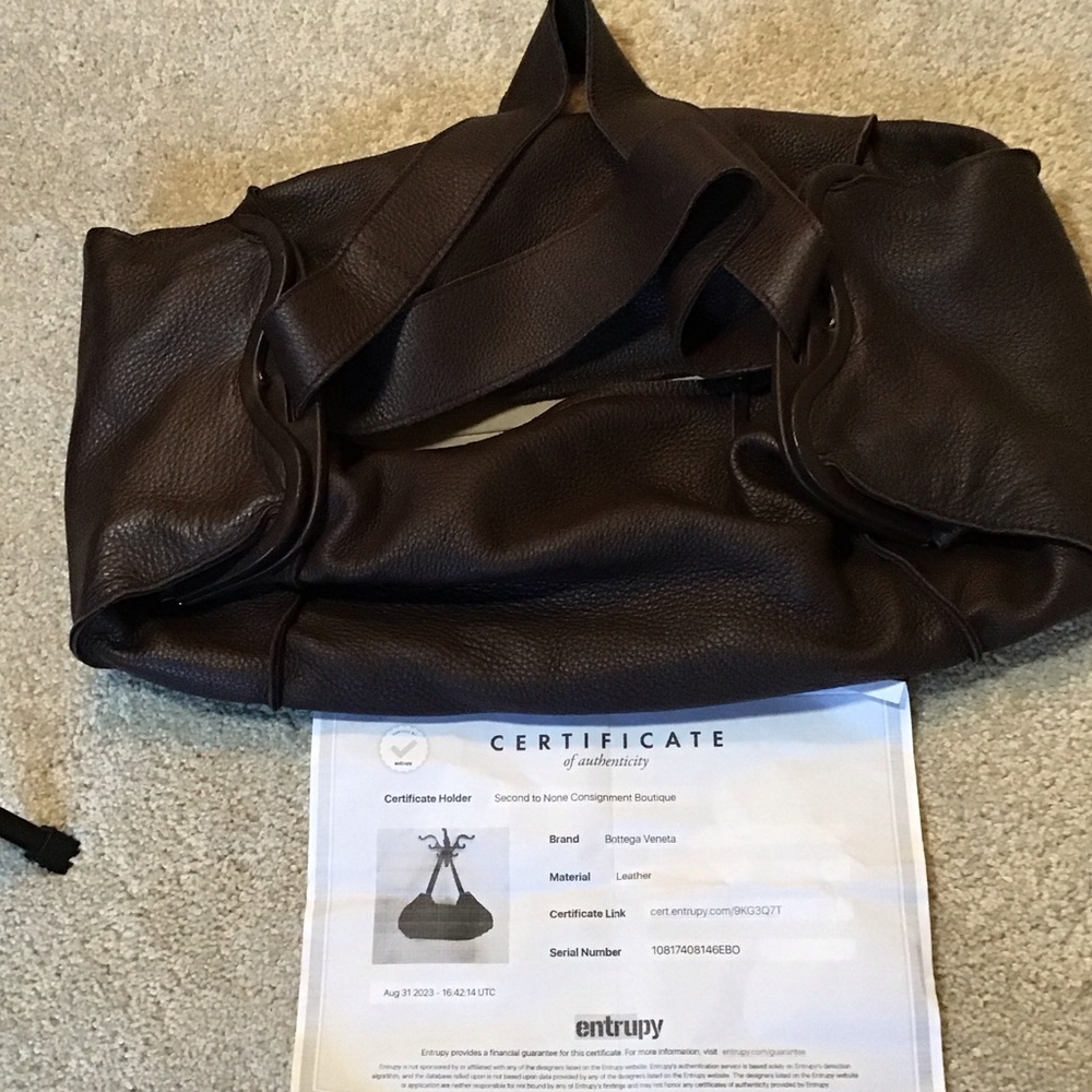 Bottega Veneta Dark Brown Leather Tote. Vintage. Letter of authenticity.